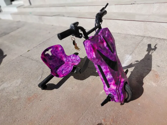 Triciclo elétrico 