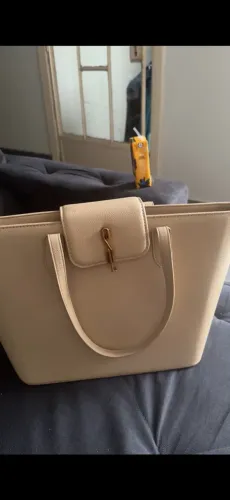 Bolsa Santa Lolla