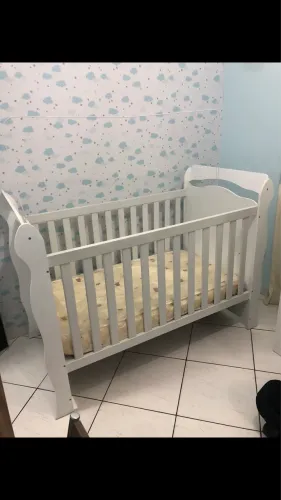  Berço com colchão novo 
