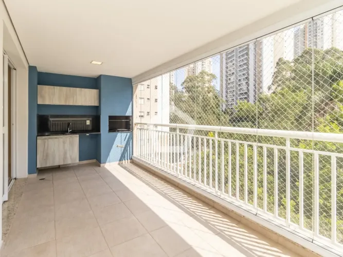 Apartamento para locação em Vila Andrade com 3 quartos, sendo 1 suíte, 127m²