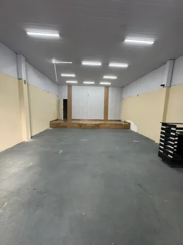 Galpão 77m2 mais cozinha