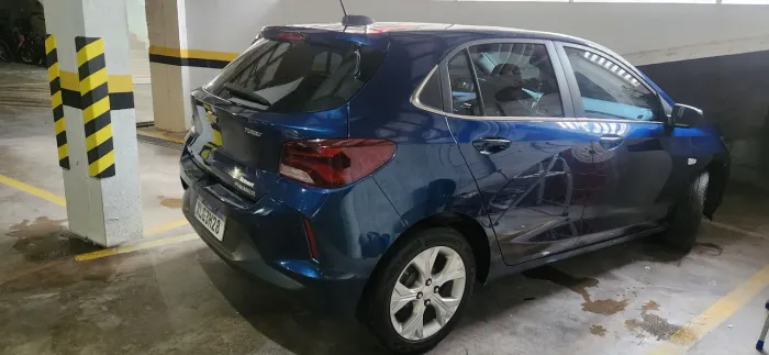 Chevrolet Onix Hatch Premier 1.0 12V TB Flex Aut. 4P 2021