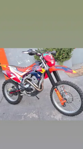 PREPARADA PARA TRILHA SUPER CONSERVADA UNICO DONO