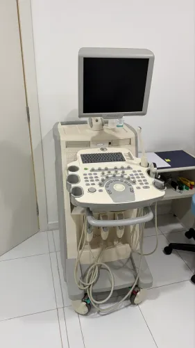 Aparelho de Ultrassom completo e revisado