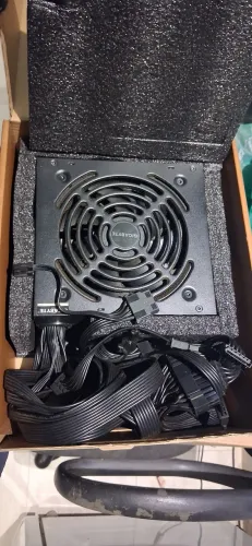 Fonte PSU Gigabyte P550 ( Fonte desktop)