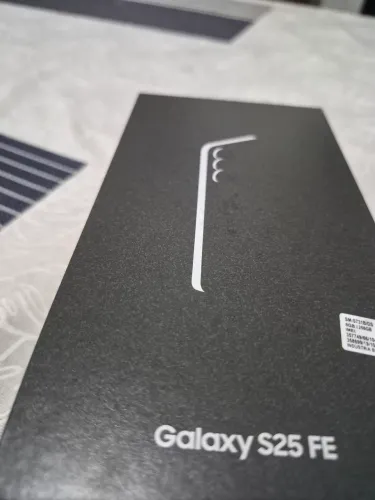 Celular s25 fe