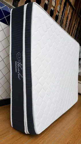 Colchão Queen ortobom Absolut muito bom, aceito cartão e entrego