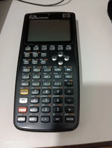 Calculadora gráfica HP 50g preta
