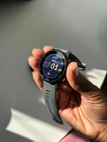 GARMIN FORERUNNER 255 CINZA SEMI NOVO SEM RISCOS