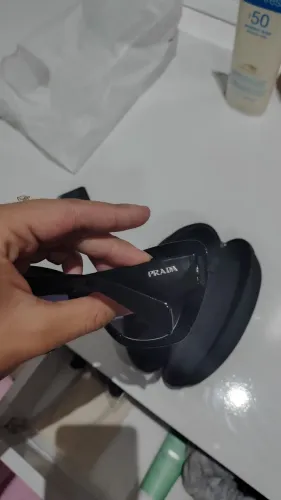 Óculos Prada feminino 