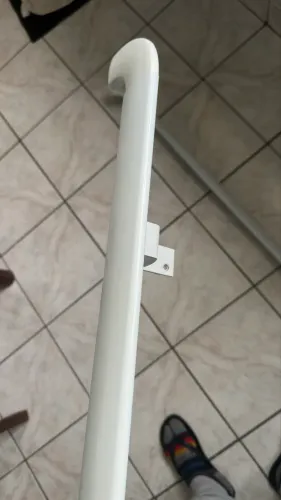 Corrimão chato pequeno