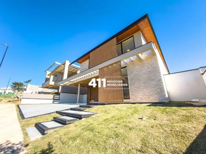 Sobrado a venda no Condomínio Villa Dos Pinheiros - Indaiatuba/SP