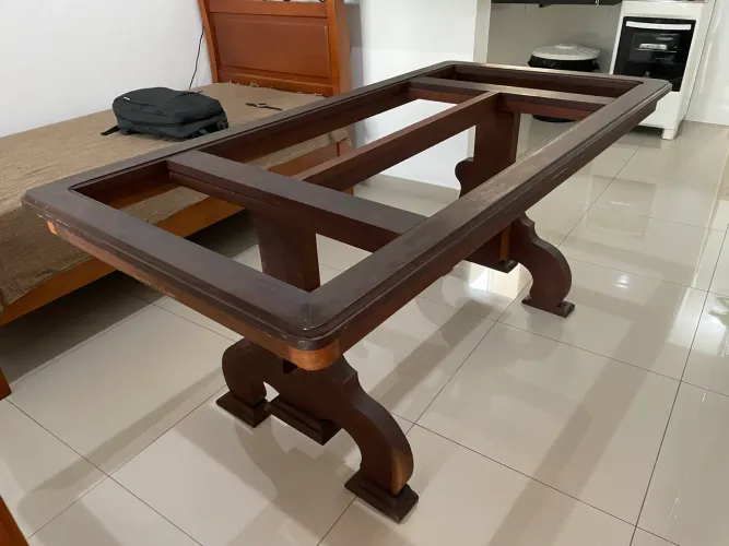 Mesa de madeira maciça 6 lugares | estilo rústico | oportunidade