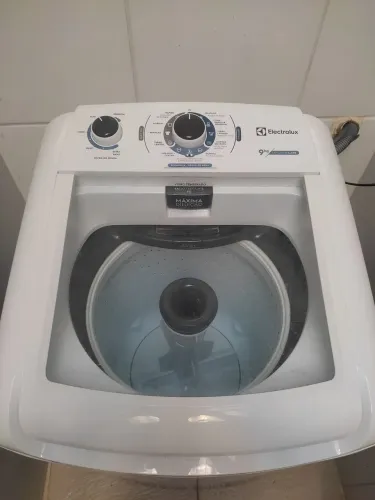 Máquina de lavar Eletrolux 9kg