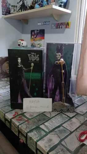 Boneca disney collector Malevola designer 