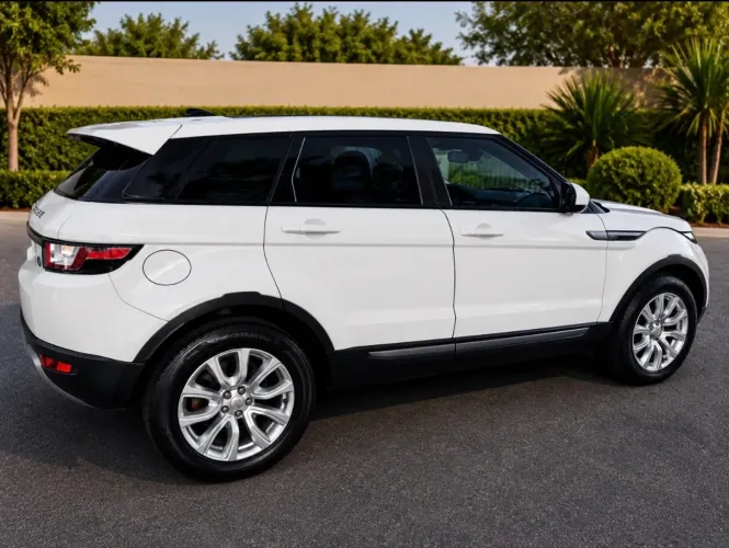 Land Rover Range Rover Evoque SD4 SE 2.2 Dies. Aut. 5P 2016