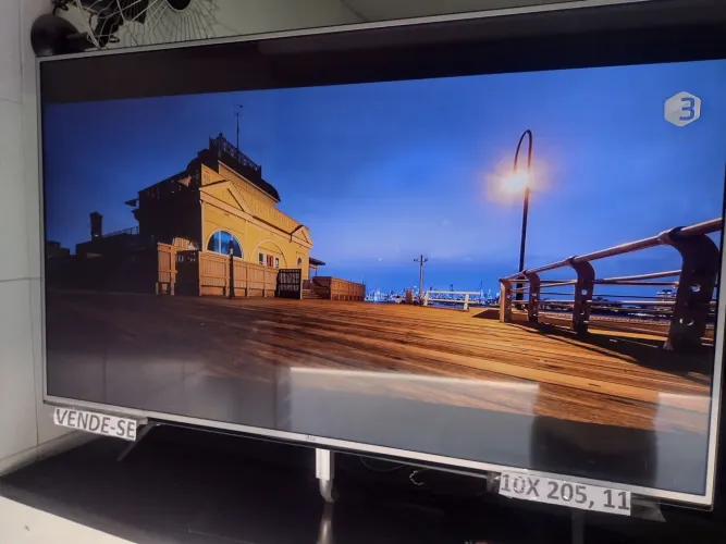 TV LG 60 POLEGADAS; PARA RETIRADA NO LOCAL