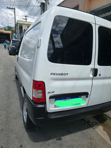 Peugeot Partner Furgão 1.6 16v/ 1.6 16V Flex 3P 2022