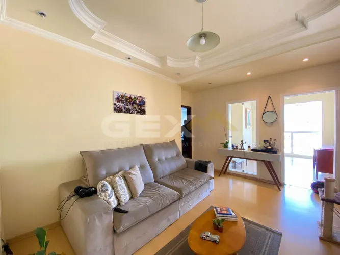 Apartamento à Venda com 03 Quartos no Bairro Bom Pastor em Divinópolis MG.