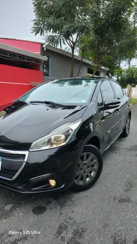 Peugeot 208 Active 1.2 Flex 12V 5P Mec. 2019