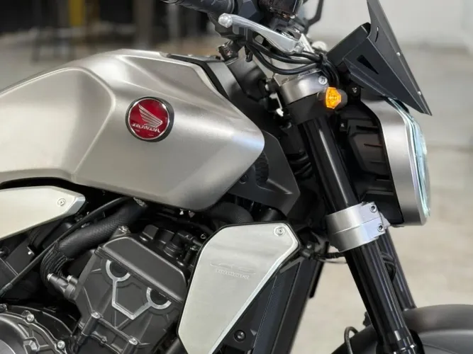 Honda CB 1000R