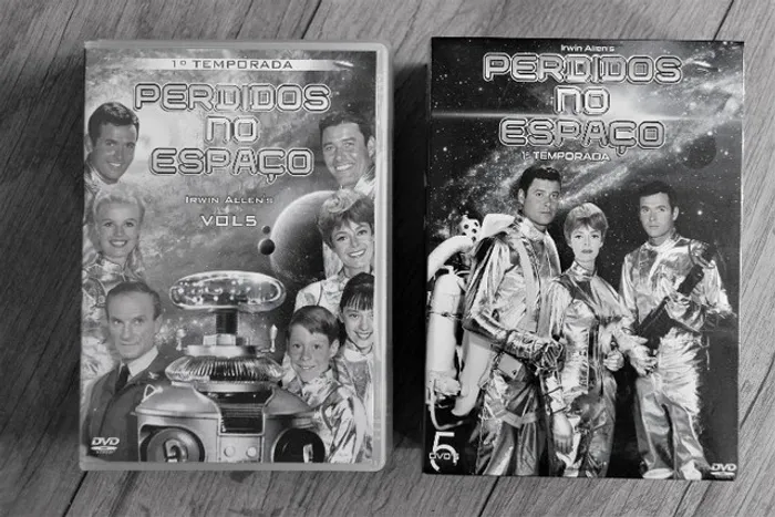 Coleção Seriado Perdidos no Espaço - Temporada 1 - 25 filmes - Ano 1965