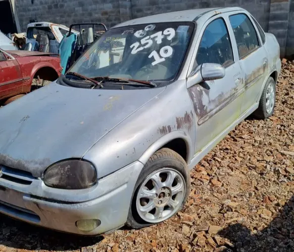 Corsa 2002 1.0 16V Completo 
