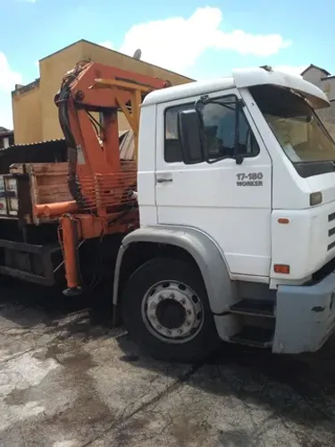 Locação de caminhão Munck