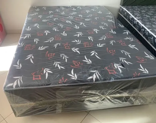 Cama casal nova *
