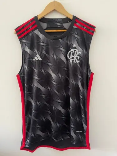 Regata Flamengo terceiro uniforme