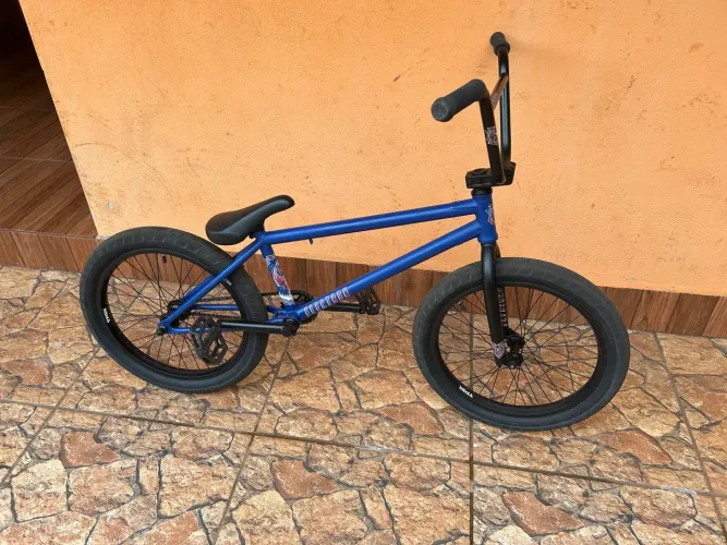 自転車本体 flybikes BMX Flybikes BMX - Bikes