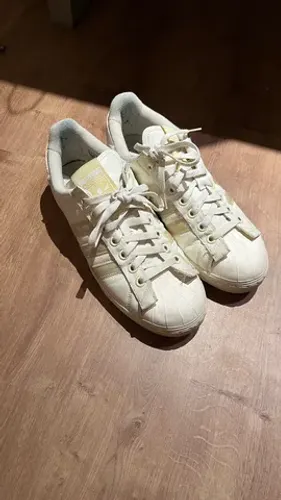 Adidas Superstar x Parley Branco/Off-White Tamanho 42 Unissex