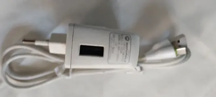 Cabo Tipo C e Carregador Motorola Original (entrega)