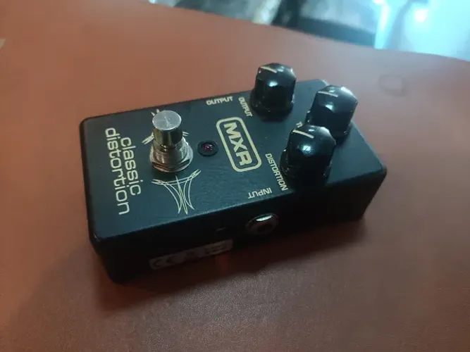 Pedal MXR Classic Distortion