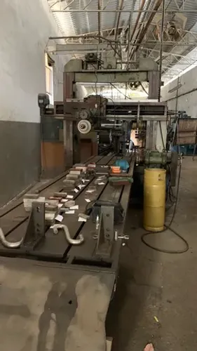 Vendo Plaina de Mesa 5 metros