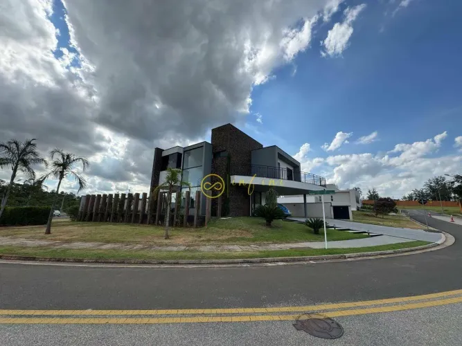 Casa de Condomínio com 4 Quartos todos Suítes, 370 m² - venda por R$ 3.700.000 ou aluguel