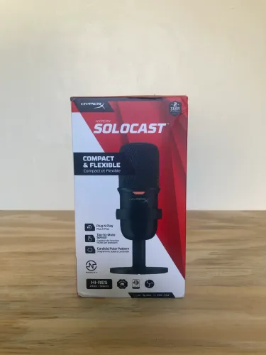 Microfone hyperx solocast 