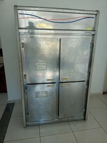Refrigerador Gelopar GRFS 4 Portas - 849L | Motor Novo com Garantia!