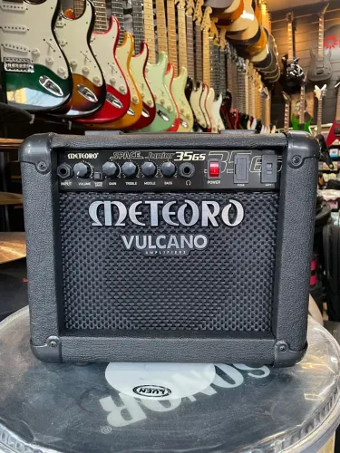 Amplificador de guitarra Meteoro 35GS