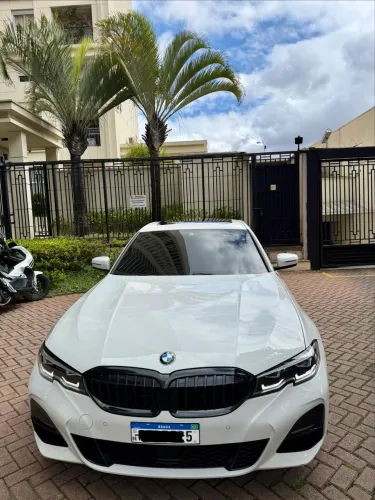 BMW 320I A 2.0 TB M Sport Activeflex 16V 4P 2021