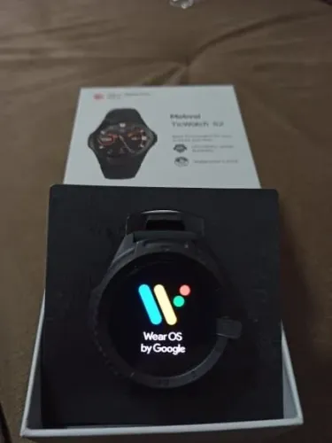 Rélogio Smartwatch google Ticwatch S2-comando d voz-gps(strava)Spotify-ip68-Responde whats