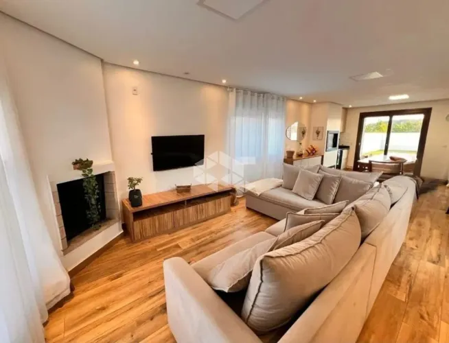 Casa à venda no Balneário Bella Torres II - perto da praia!