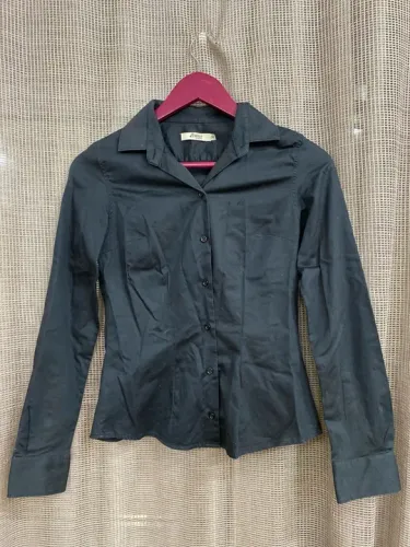 O mesmo da Enjoei- camisa social slim tam pp rabbit - leia a legenda!