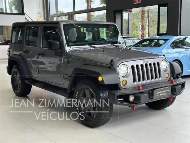 Jeep Wrangler Unlimited Sport 3.6 V6 284cv 4P 2015