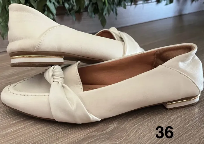 Vizzano - Sapatilha Feminina off-white com Detalhe em Nó - 36