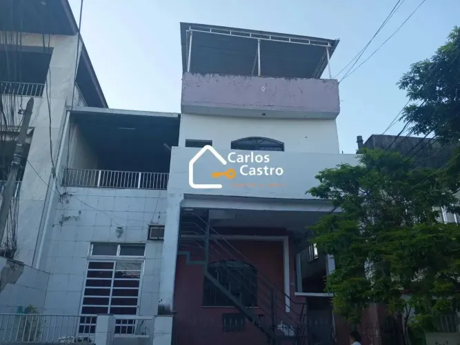 Casa para alugar em Olaria  parte superior