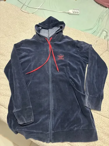 Casaco Adidas Azul Marinho com Capuz