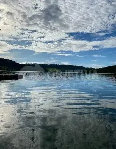 Rancho à Beira da Represa de Miranda à Venda: Seu Refúgio de Beleza e Conforto a Apenas 27