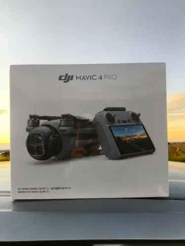 Drone DJI Mavic 4 Pro Fly More Combo - Lacrado