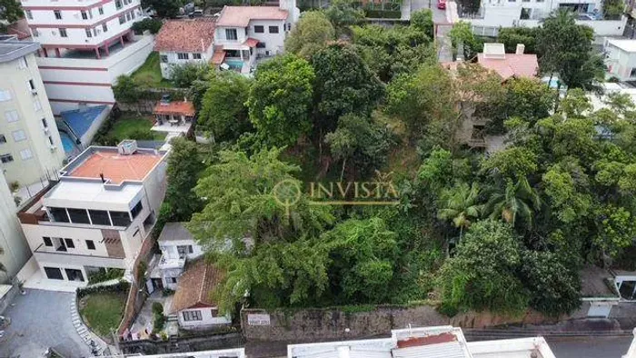 Terreno com 1.427m² - À venda em Coqueiros, Florianópolis.